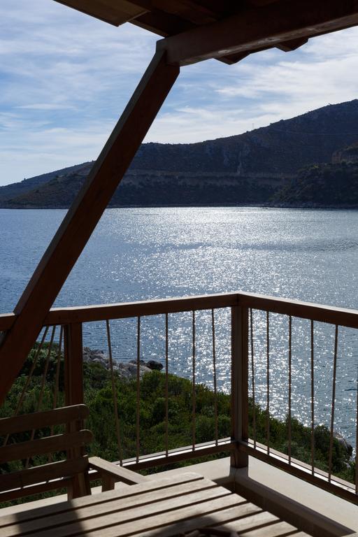 Into The Blue Apartment Agios Andreas  外观 照片